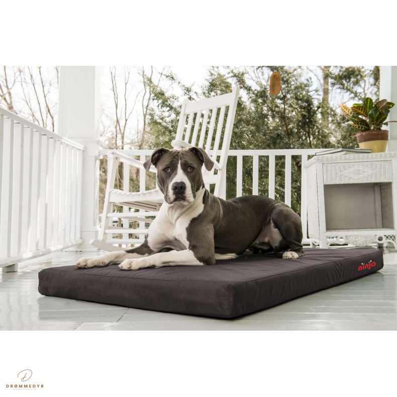 Ninja Bed black, M - 53 X 76 CM